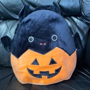 Emily Squishmallow Pumpkin Bat 12” Treat Pail BNWT Halloween
